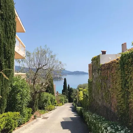 Peaceful Retreat With Stunning Sea View Private Terrace & Garden Apartment Le Lavandou